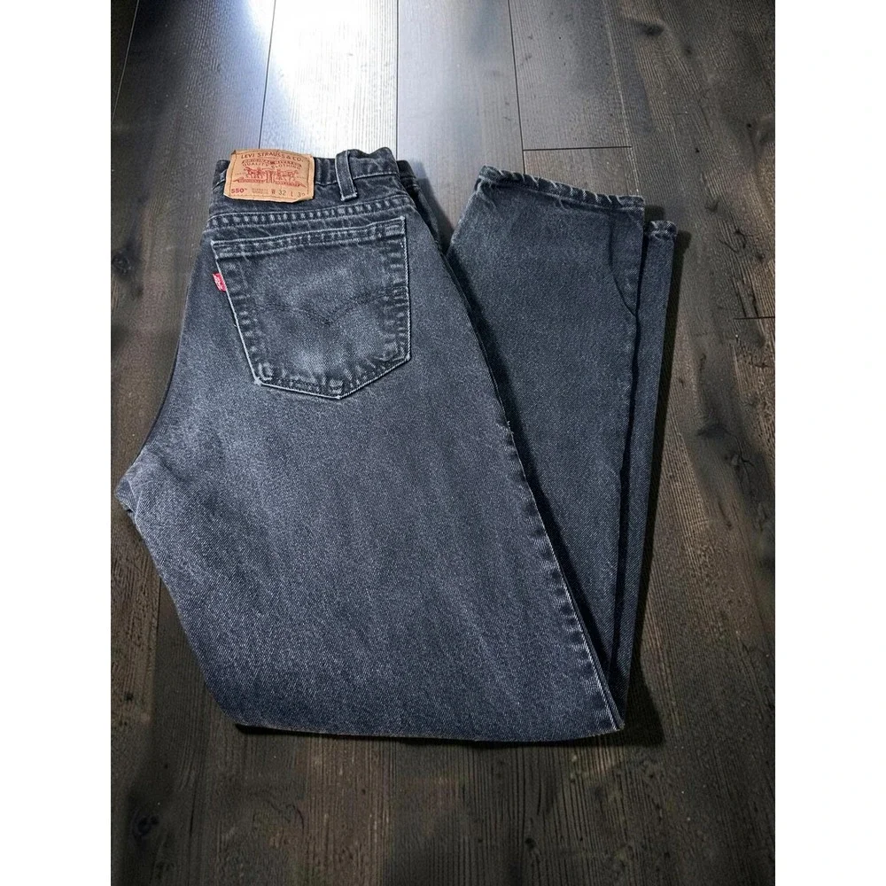 Vintage Levis 550 Relaxed Fit Tapered Leg Black Jeans Made in USA 32x32